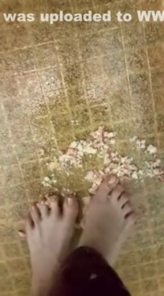 Sexo Anal Feet Crushing Muffins OxoTube - 1