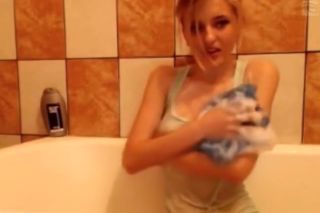 Office Sex Girlfriend was all alone in the bath Girl Fucked Hard - 1